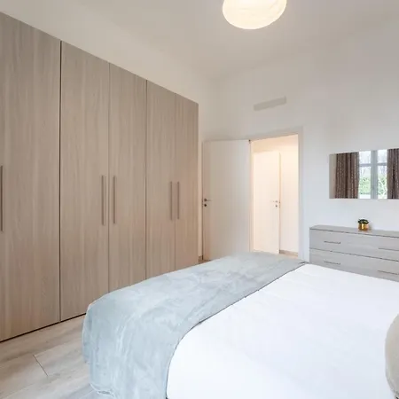 Apartment Mugiasca Modern By Wonderful Italy Como